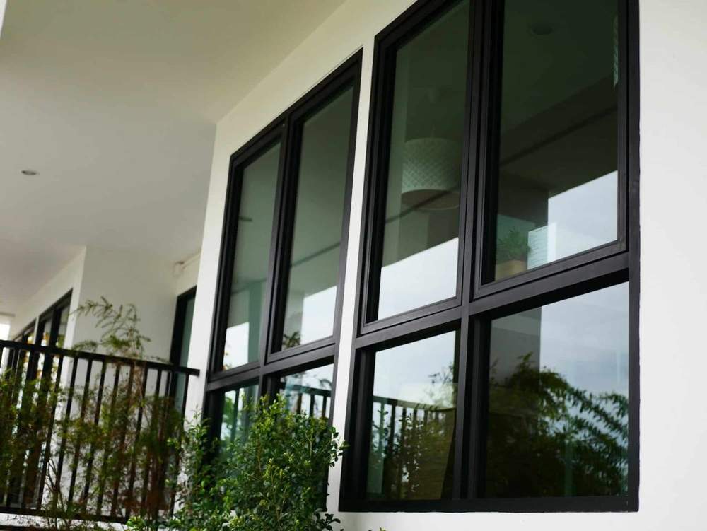 Multi-Unit Commercial Development — Aluminium Windows — photo 2